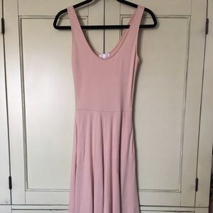 Leith Sleeveless Scoopneck Midi Dress